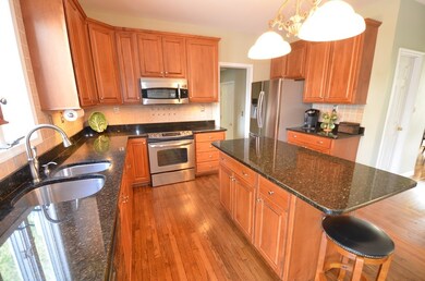 2 Newell Dr, Franklin, MA 02038 - photo 3