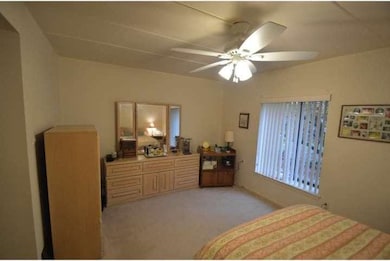 76 Oakridge Dr, Langhorne, PA 19047 - photo 4