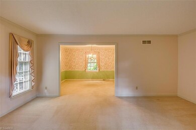 548 Shannon Rd, Asheboro, NC 27203 - photo 5