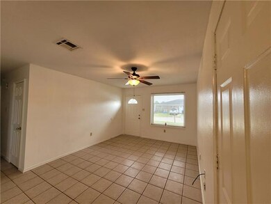 2408 Cora Ann St, Violet, LA 70092 - photo 2