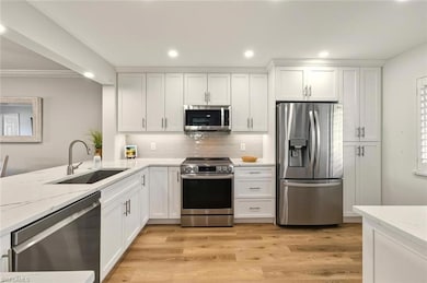 7772 Emerald Cir unit 101, Naples, FL 34109 - photo 5