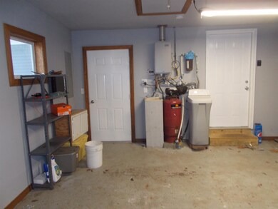 14015 Old 24 E, New Haven, IN 46774 - photo 4