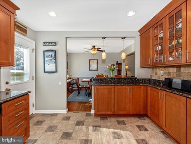 741 Fannie Dorsey Rd, Sykesville, MD 21784 - photo 6