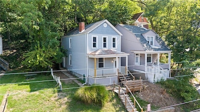 Welcome to 31 Joel Street in Ingram/Montour School