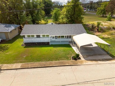 Aerial view of property and surrounding area