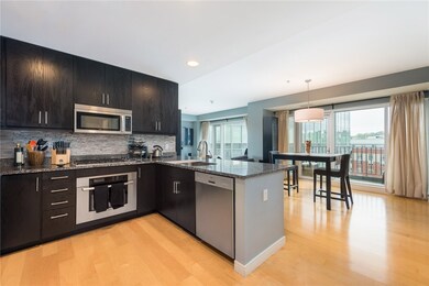 Waterplace unit 912, Providence, RI 02903 - photo 3