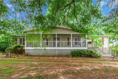 100 Ridgecrest Dr, King, NC 27021 - photo 2