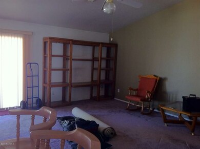 Miller Living Rm
