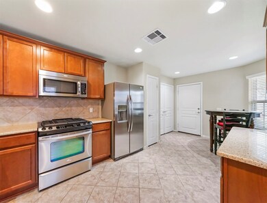 2926 Cone Flower Dr, Richmond, TX 77469 - photo 6