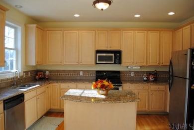 34 Harlau Dr, Schenectady, NY 12302 - photo 3