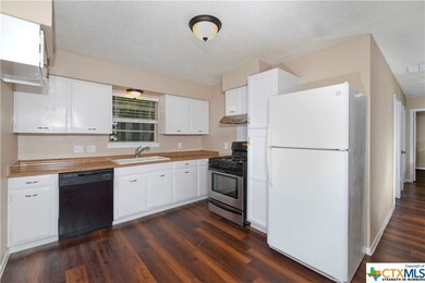 519 Mcgehee St, San Marcos, TX 78666 - photo 5