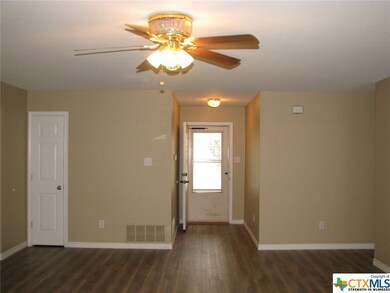 2408 Upland Bend Dr, Temple, TX 76502 - photo 5