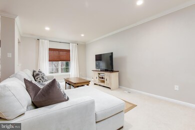 75 Roger Valley Ct, Parkville, MD 21234 - photo 4