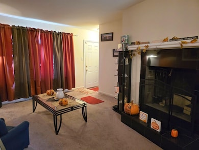 4424 Cheyenne Ave, Flint, MI 48507 - photo 4