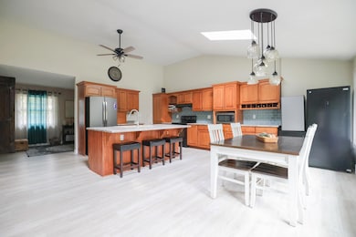 921 W Kilgore Rd, Portage, MI 49024 - photo 6