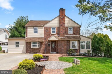 205 Brookline Plaza, Reading, PA 19611 - photo 2