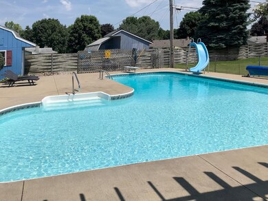 22947 Mulberry Ct, Goshen, IN 46528 - photo 5