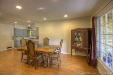 1015 N Muskogee Ave, Claremore, OK 74017 - photo 4