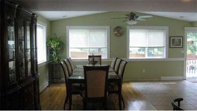 211 Renfrew St, Arlington, MA 02476 - photo 4