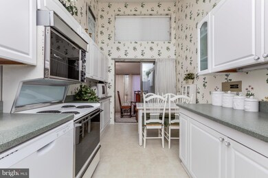 Heather Ridge unit 410, Baltimore, MD 21209 - photo 4