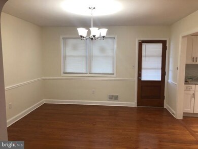 2013 Keating St, Temple Hills, MD 20748 - photo 7