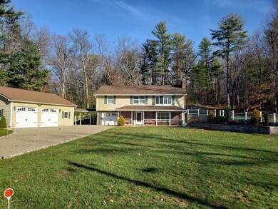 37 Mueller Rd, Holyoke, MA 01040 - photo 2