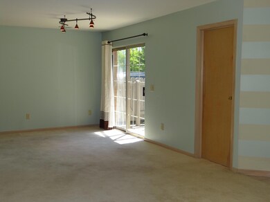 Locbury5859-6
