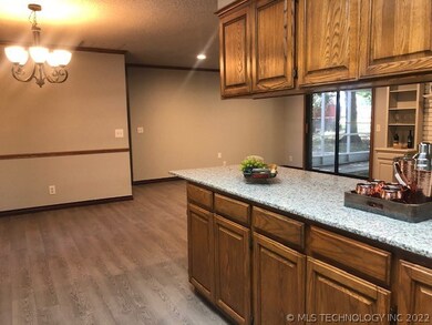 12636 E 128th St S, Broken Arrow, OK 74011 - photo 5