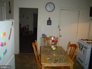 326 W King St, Lancaster, PA 17603 - photo 3