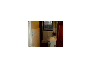 450 W Liberty St, Geneva, OH 44041 - photo 6