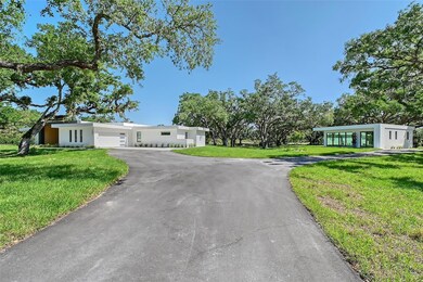 Main House and Guest House
