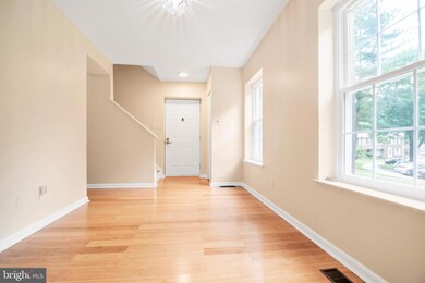 9134 Bronze Bell Cir, Columbia, MD 21045 - photo 3