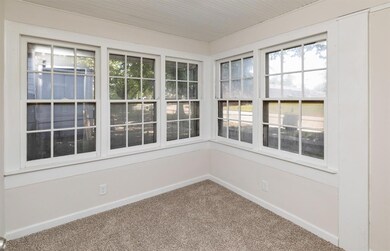 2436 E Walnut St, Des Moines, IA 50317 - photo 4