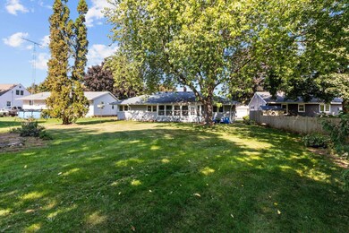 865 W 18th Ave, Oshkosh, WI 54902 - photo 2