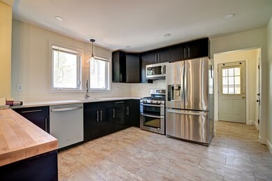 144 Jaques St unit 2, Somerville, MA 02145 - photo 3