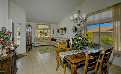 Dining & Living Room-16-