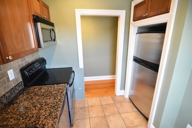 41 Commonwealth Ave unit 12, Chestnut Hill, MA 02467 - photo 4