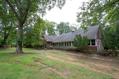 195 Normandy Rd, Colts Neck, NJ 07722 - photo 2