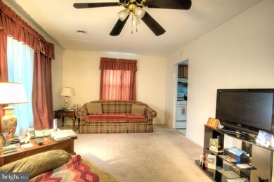 28 N Rose Ln, West Berlin, NJ 08091 - photo 3