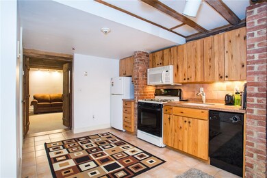 395 Benefit St unit 6, Providence, RI 02903 - photo 4