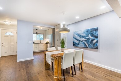 10010 NE 120th St unit B3, Kirkland, WA 98034 - photo 3