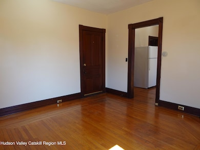 32 - 34 8th St unit 1, Hudson, NY 12534 - photo 7