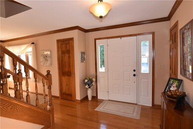 3572 Grange Dr, Columbus, IN 47203 - photo 2