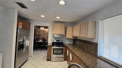 6174 NW 183rd Ln, Hialeah, FL 33015 - photo 6