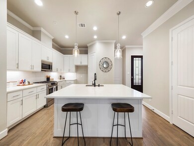 950 Judiway St, Houston, TX 77018 - photo 4