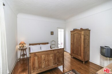 9007 Phyllis Ave, West Hollywood, CA 90069 - photo 5