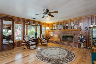 2363 Burnham Rd Ojai CA 93023-large-006-
