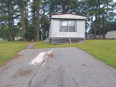 1600 Dunlevie Rd unit 50, Allenhurst, GA 31301 - photo 2