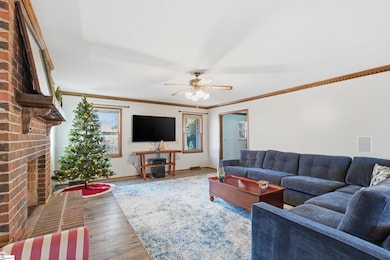 132 Deer Creek Ct, Easley, SC 29642 - photo 4