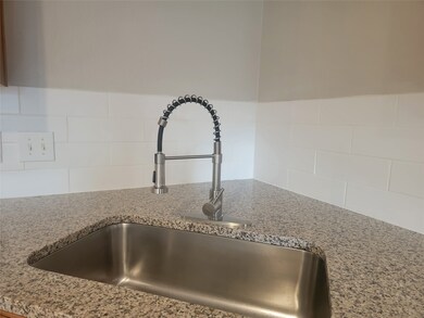 Undermount Sink & Beautiful Granite countertop